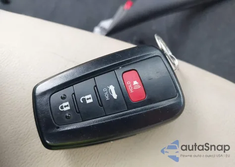 2018 Toyota Camry Xle z USA, uszkodzony, nr VIN 4T1B11HK5JU044650